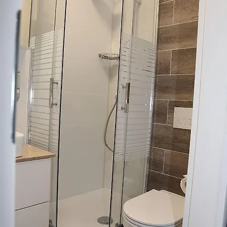 Very Berry Dluga 18-5a-2 Center Apartments, Ac, Self Check In 24h! * Poznan